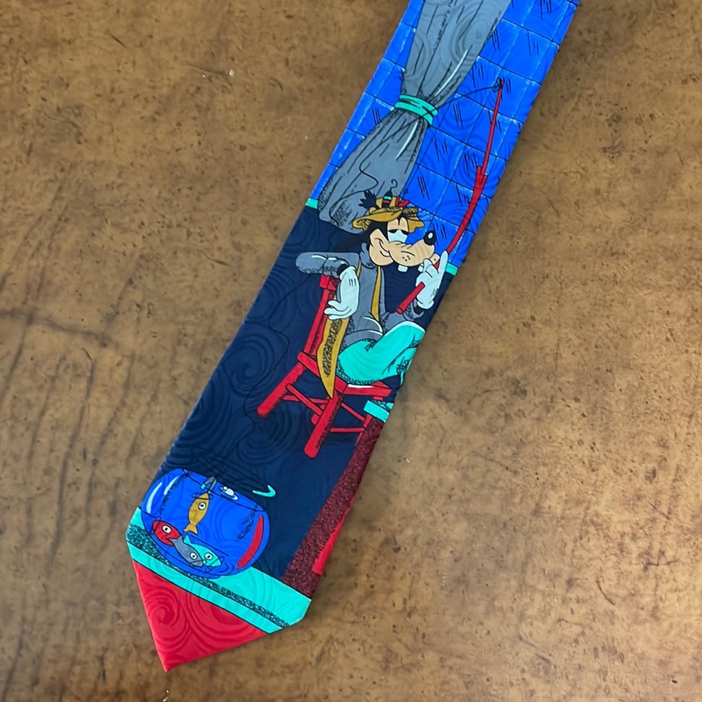 Disney Goofy Fishing Silk Tie
